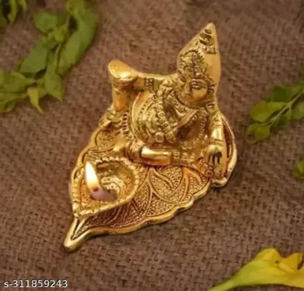 Kuber Statue Deepam Oil lamp for Good Luck, Vastu Prosperity and Wealth Decorative Showpiece